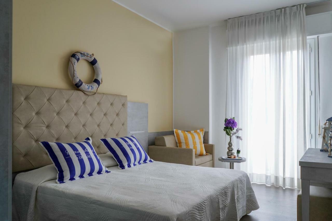 Hotel Vernel ريميني المظهر الخارجي الصورة
